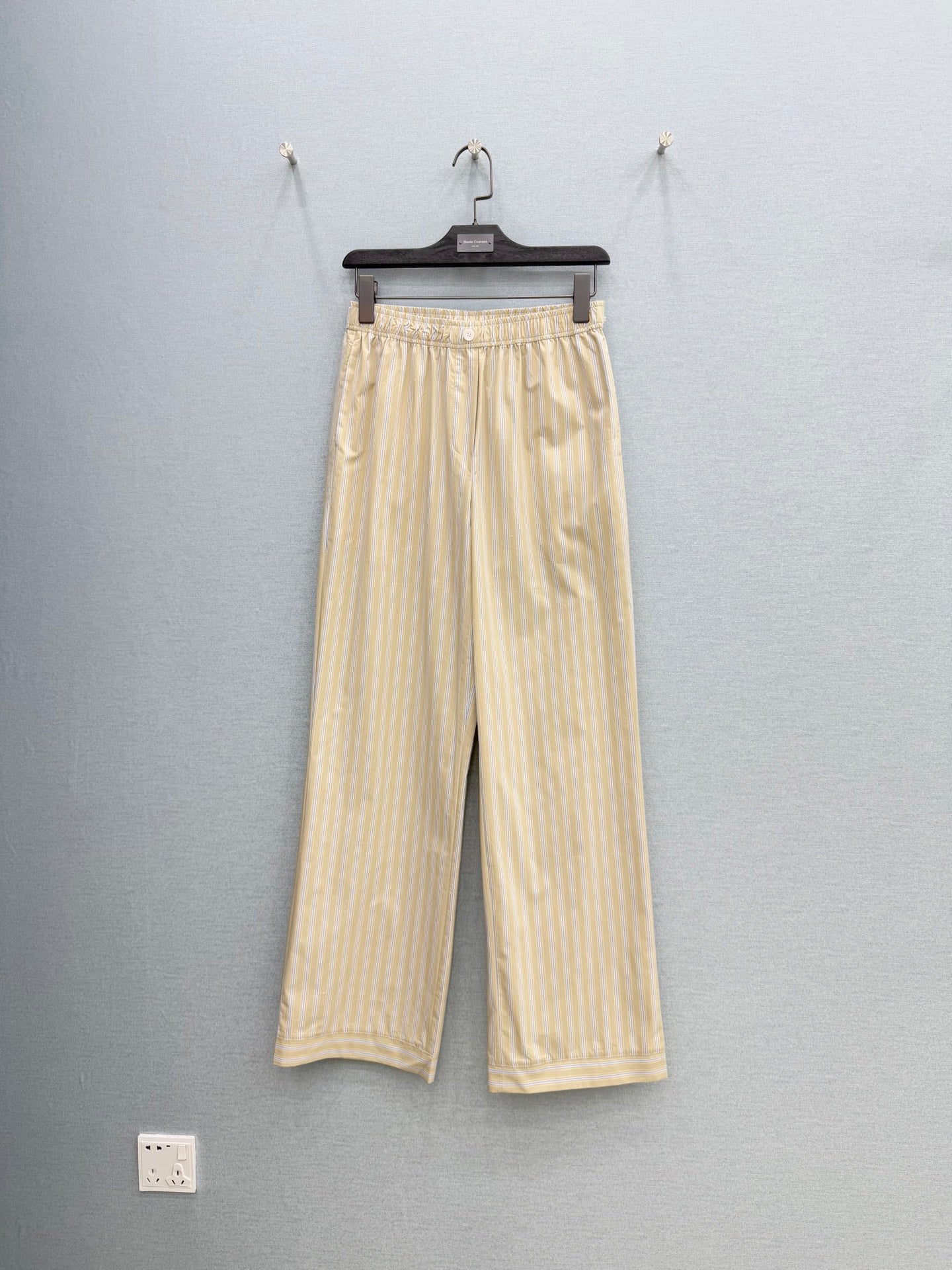 High-Waist Wide Leg Pants
