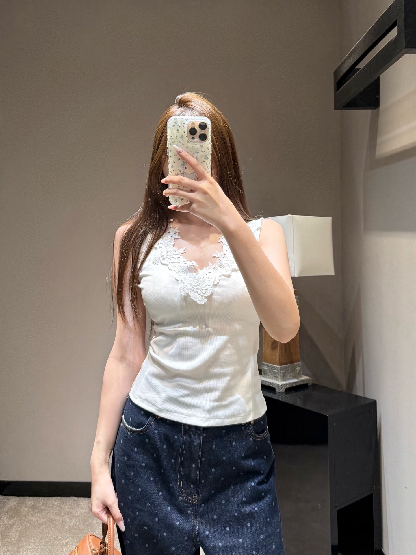 Fitted Lace Applique Camisole