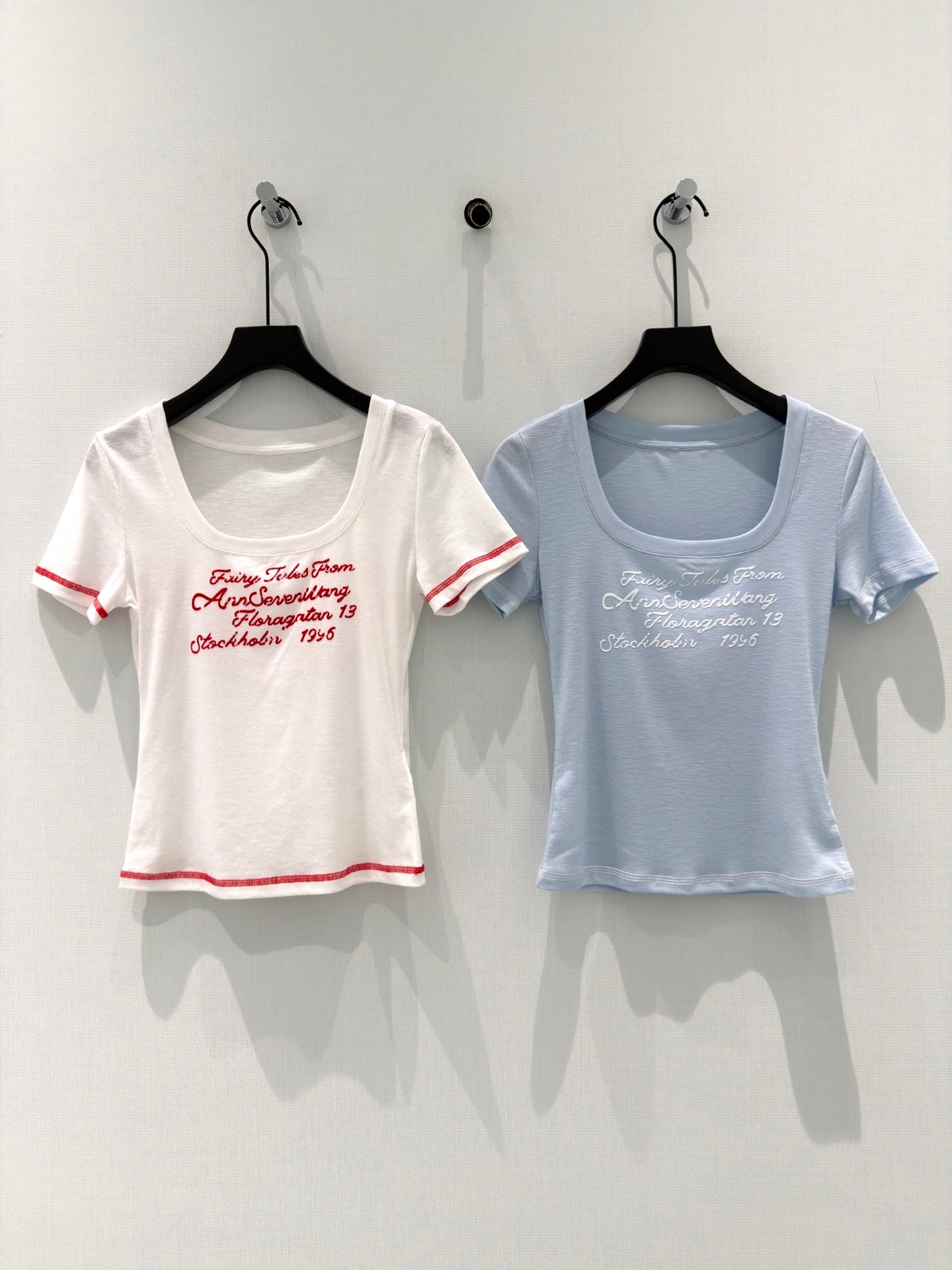 Vintage script embroidered crop tee