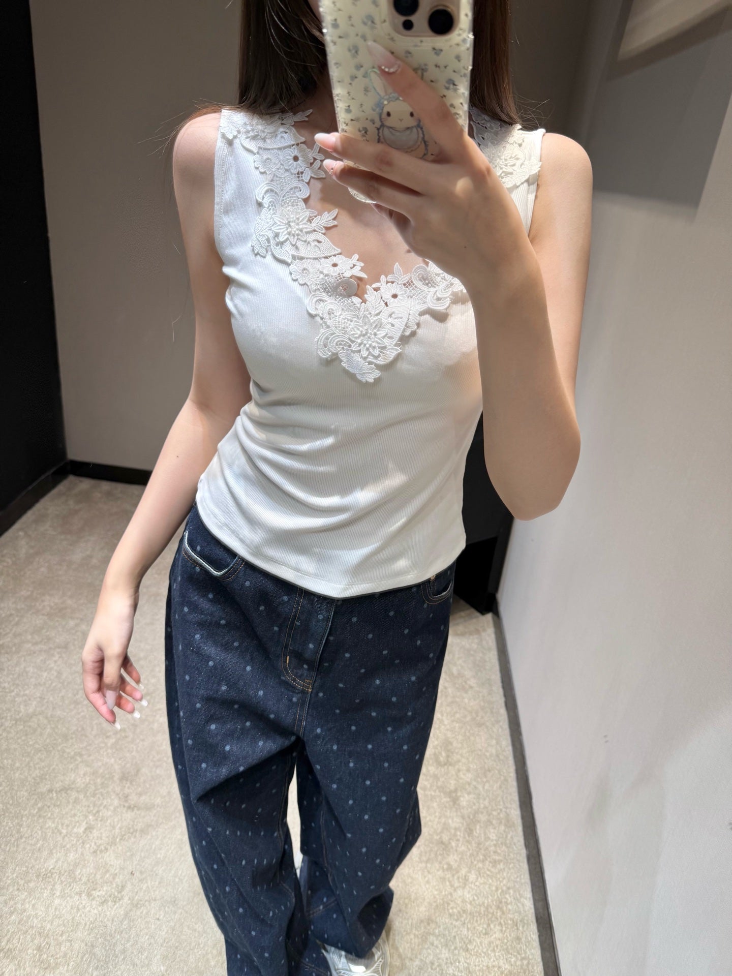 Fitted Lace Applique Camisole